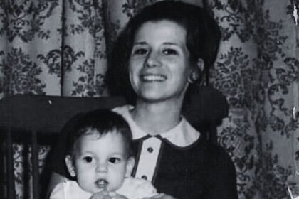Carolyn Elaine Wax