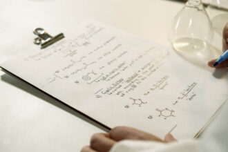 How Flash Chromatography Systems Support Lab Efficiency