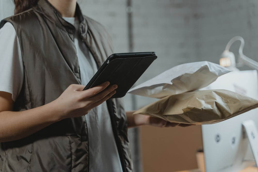 Why Cross-Border Ecommerce Platforms Are Essential for Global Expansion
