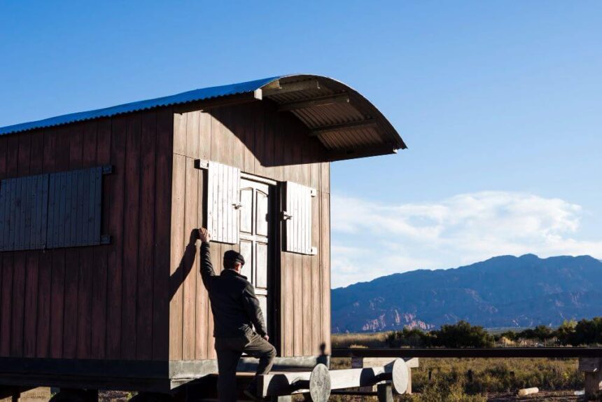 ​​​7 Reasons Container Camps Are Ideal for Industrial Sites