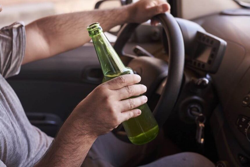 How to Keep a Portable Alcohol Breathalyser in Your Vehicle