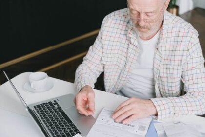 Should I Withdraw My Pension in a Down Economy?