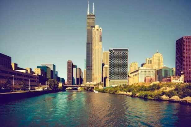 Best Small-Town Business Hubs with Easy Access to Chicago