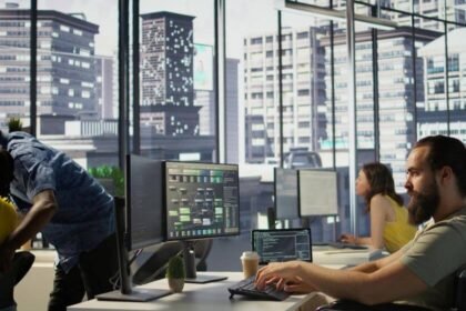 Tailored Hybrid Cloud Architectures: Built for How Your Team Actually Works