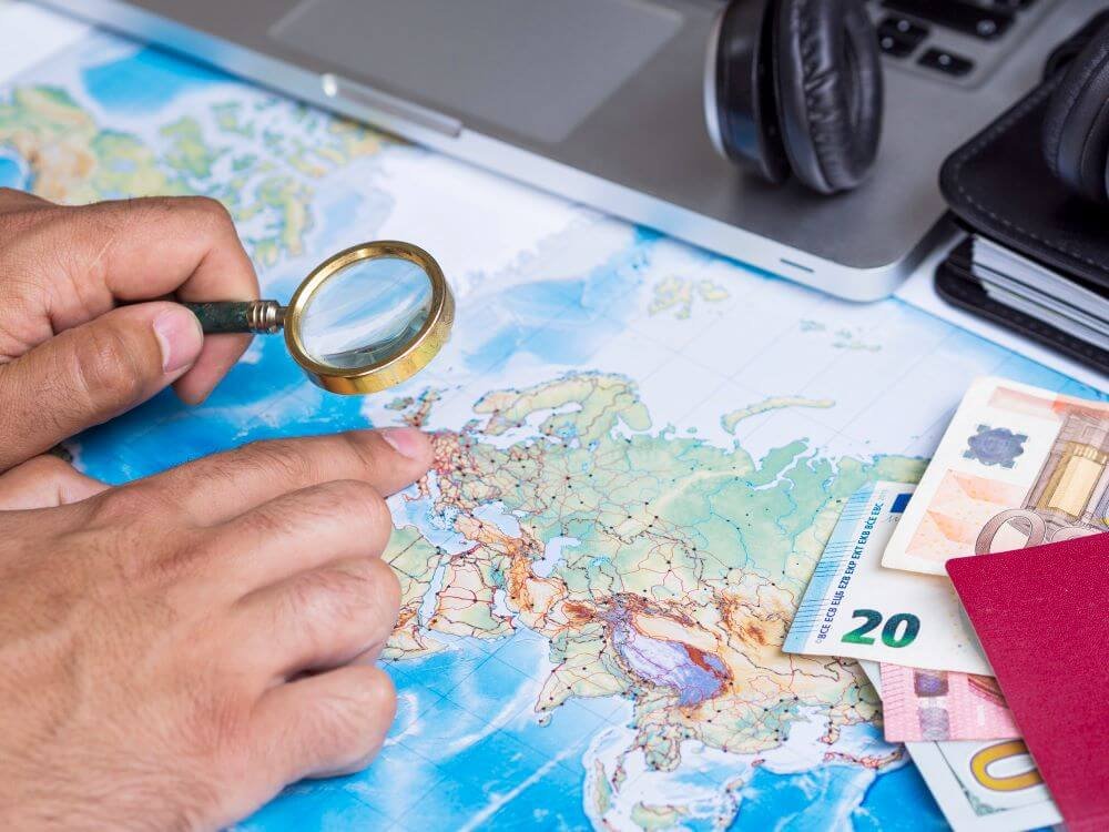 Expanding Into Poland? Here's How to Cut Localization Costs Without Cutting Corners