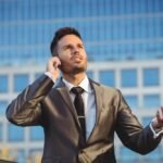 The Pause Before the Pivot: How Successful Founders Make Better Calls