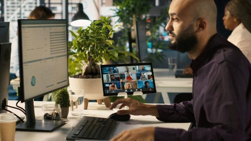 How to Provide Remote IT Support to a Hybrid Team Without a Big IT Budget